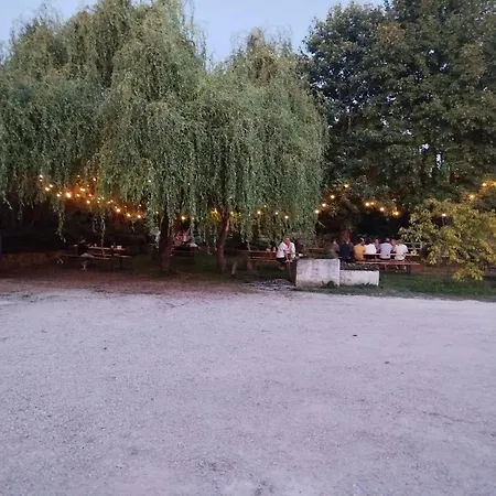 Bed & Breakfast Ranch Du Pont Urgin